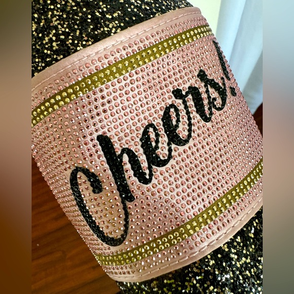 Champagne bottle purse - Picture 3 of 3